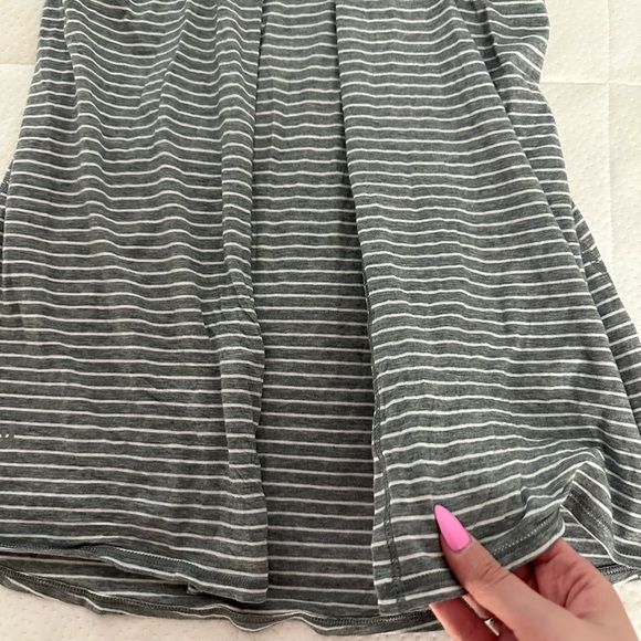 Lululemon All Tied Up Tank in Grey/White Stripes Size S - Picture 10 of 11